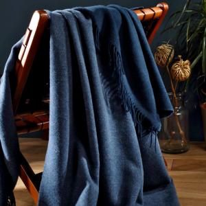 Plaid en laine et cachemire 130 x 170 cm bleu jean