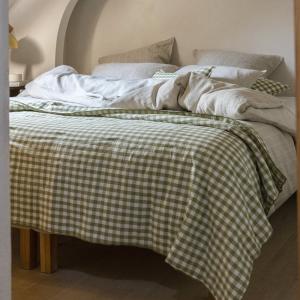 Plaid matelassé en coton et lin 110x230cm Sauge