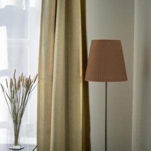 Rideau occultant et thermique  chiné polyester beige 140x26…