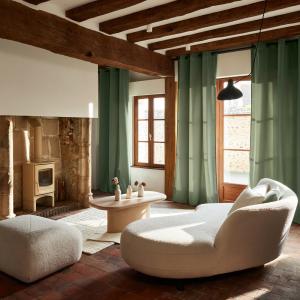 Rideau velours mat au tissage dense vert 135x350 cm