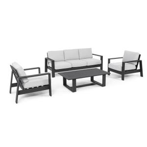 salon avec fauteuils et table basse en aluminium anthracite