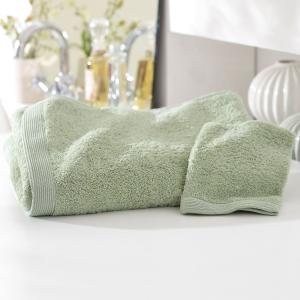 Serviette de toilette 50x100 vert amande en coton 550 g/m²