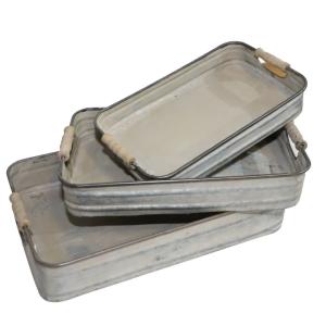 Set de 3 plateaux rectangulaires en métal gris 31 35 40 cm