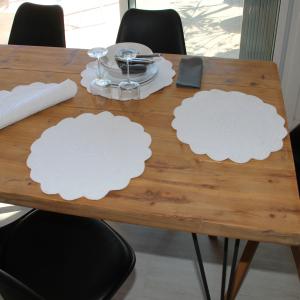 Set de table boutis en coton blanc 40