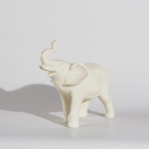 Statuette éléphant en faïence écrue H32