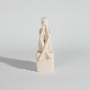 Statuette personnage en grès beige H20