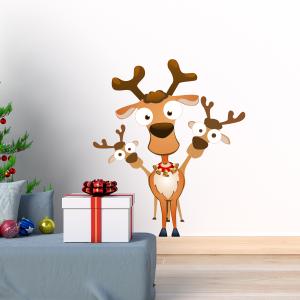 Sticker Noël les rennes malicieux 130 x 115 cm