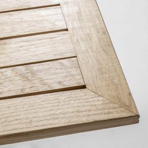 Table de jardin carré plateau bois et 2 chaises en résine