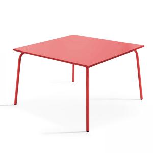Table de jardin carrée en métal rouge