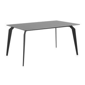 Table en céramique grise avec pieds en métal 150x91
