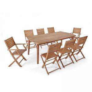 Table extensible et 10 chaises en bois
