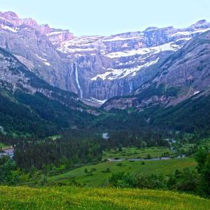 Tableau sur toile cirque Gavarnie 45x45