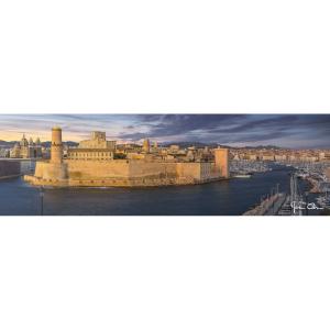 Tableau sur toile panorama vieux port de Marseille 30x97