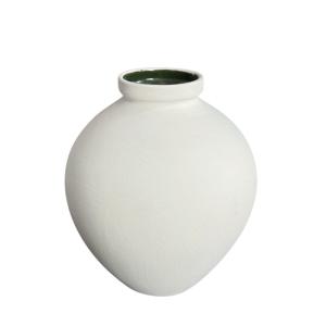 Vase artisanal en terre cuite - intérieur émaillé blanc H.2…