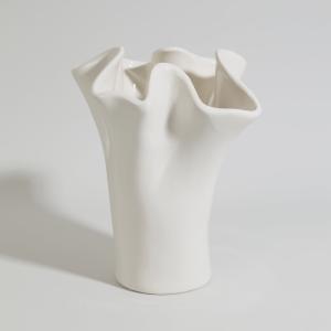Vase en grès blanc cassé H29