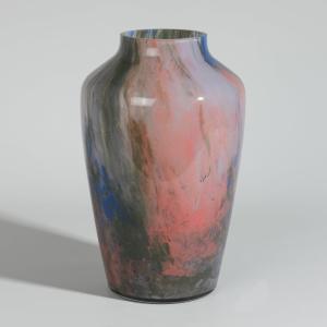 Vase en verre bleu, rose et vert, H28 cm