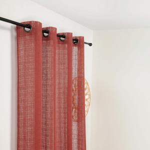 Voilage à oeillets motifs carreaux alsaciens coton/polyeste…